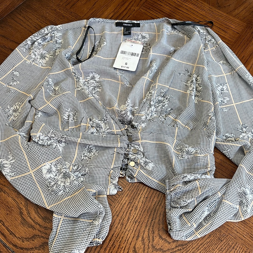 Woven shirt, black and cream